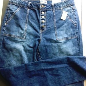 Vintage-style High Waisted Jeans with Button Fly